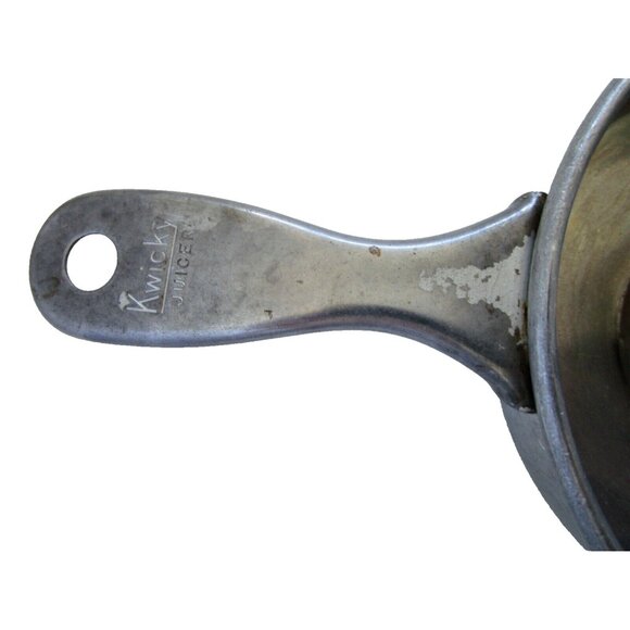 Kwicky Citrus Juicer Reamer Seed Catcher Rotating Quam-Nichols Chicago IL USA - Picture 2 of 16